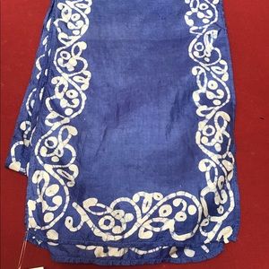 New Global girlfriend silk enchanted scarf